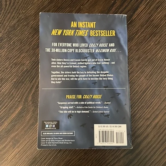 Crazy House & the Fall of Crazy House by James Patterson - Picture 5 of 5